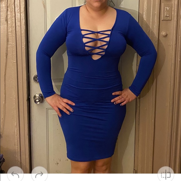Dresses & Skirts - Lace Up Bodycon Dress